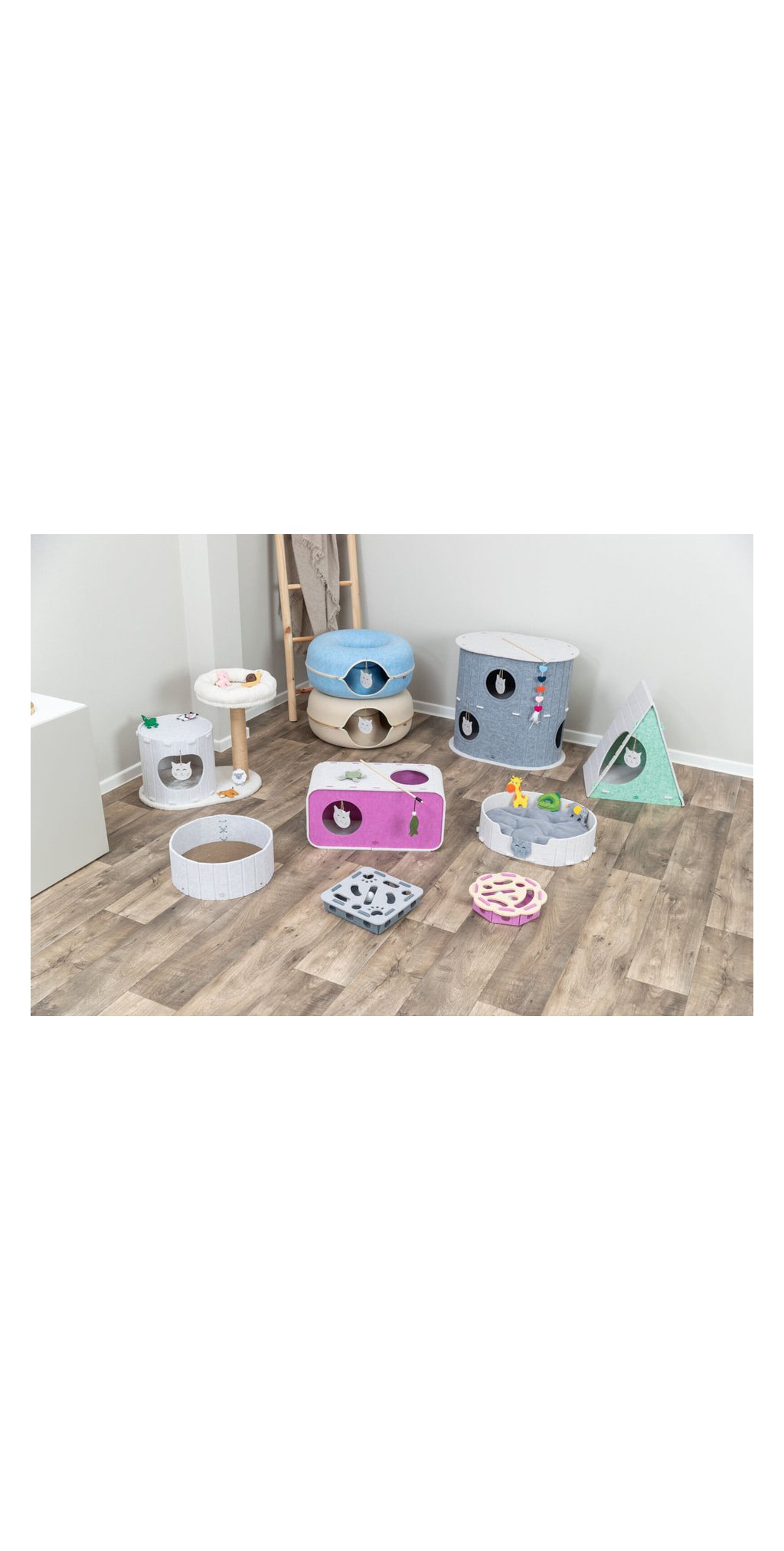 Arbre a chat filia avec niche en feutre couleur creme — TRIXIE — vue 4